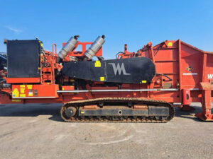 Morbark 6400XT horizontal grinder for sale