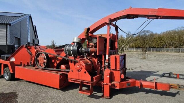 Morbark 3036 drumchipper for sale